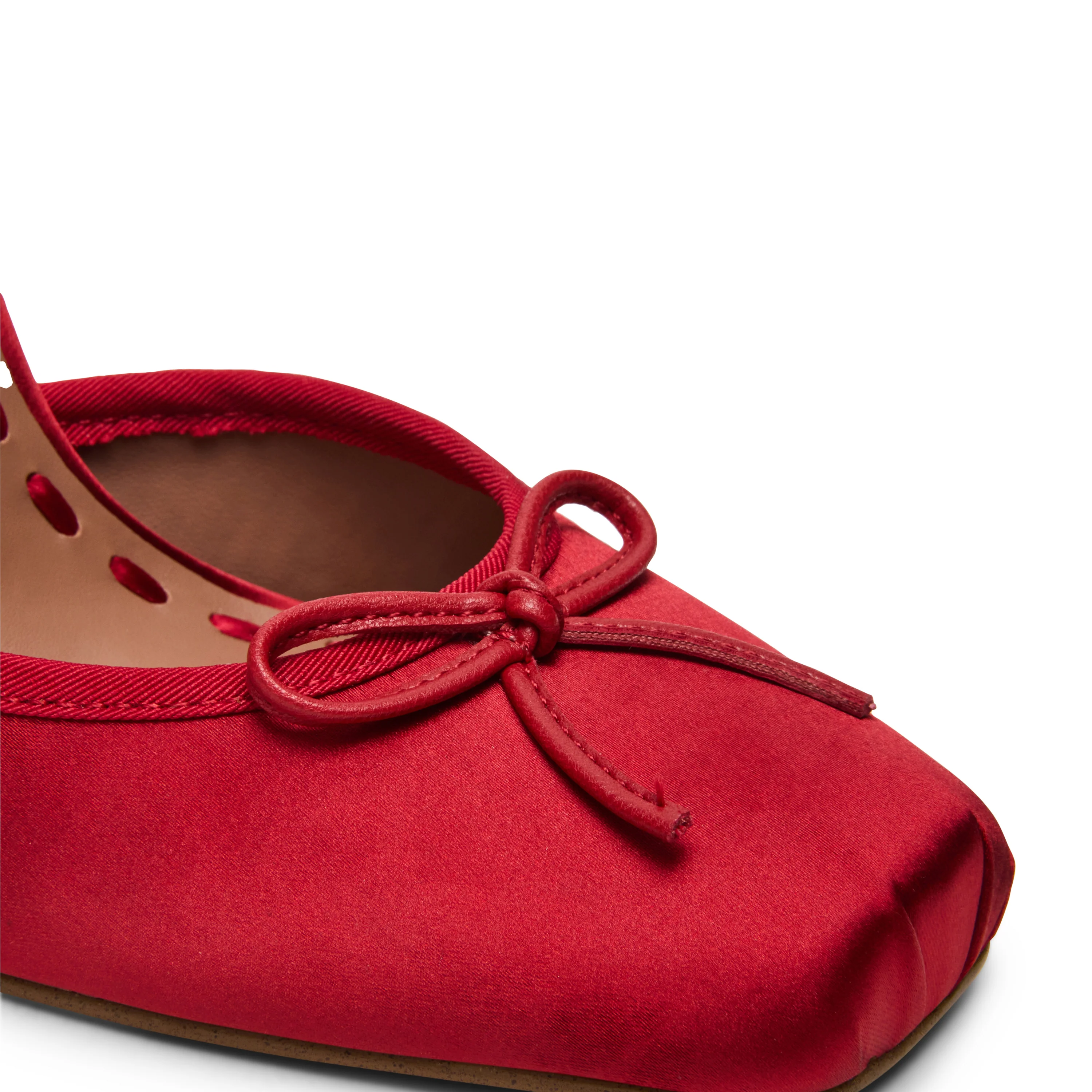 Larina Pump RED SATIN - Image 5