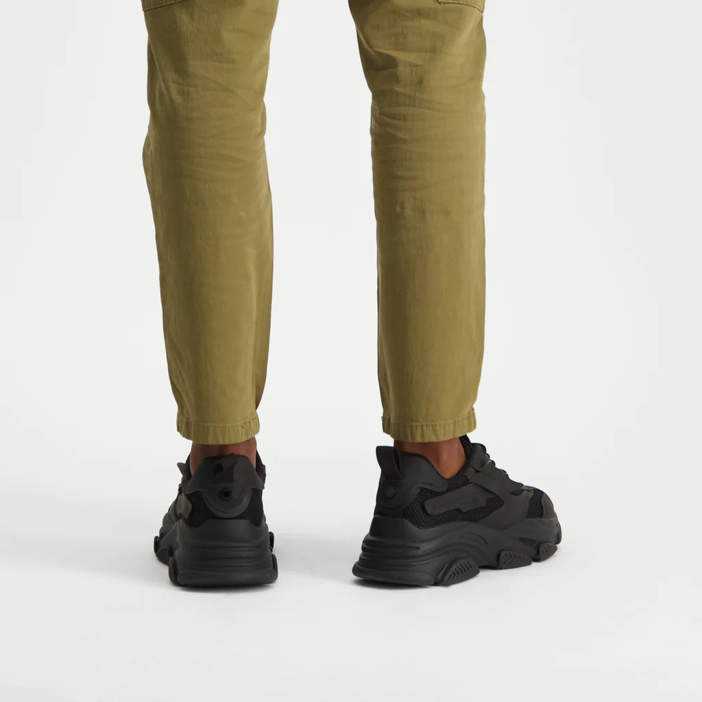 Possess Sneaker BLACK - Image 8